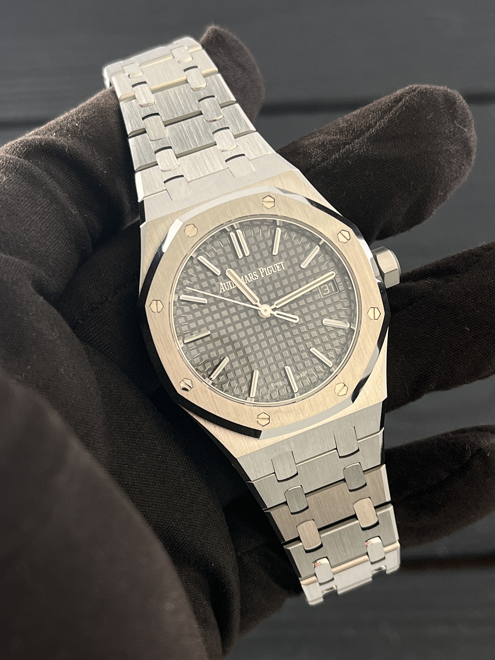 Часы Audemars Piguet  Royal Oak 37 Mm Grey Dial  15550ST.OO.1356ST.07