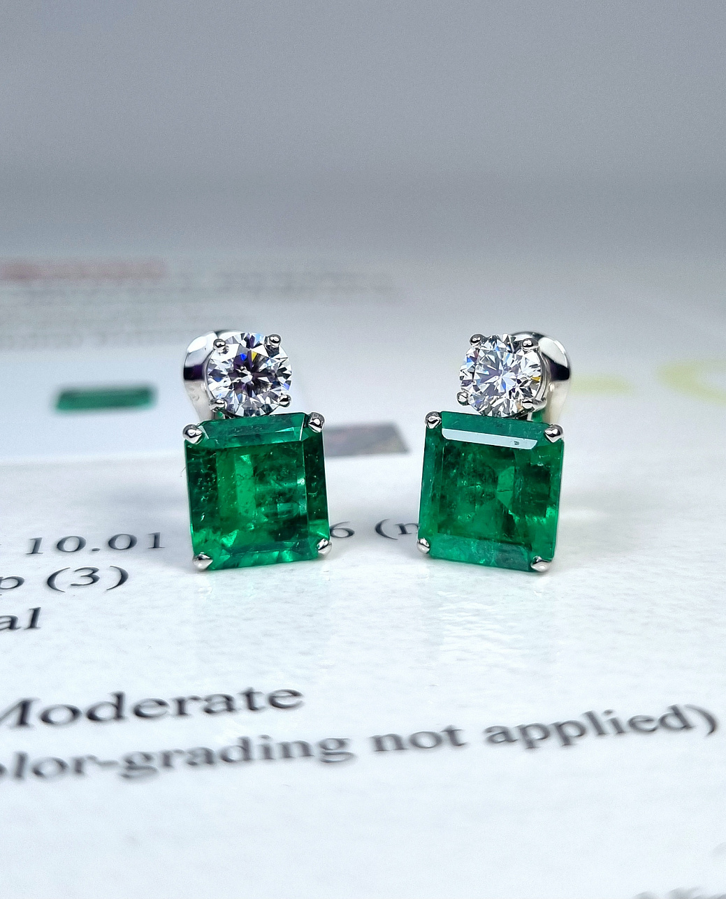 Украшение NO NAME  Серьги С Изумрудами 3,52/4,07 Ct. Green (Colombia)   