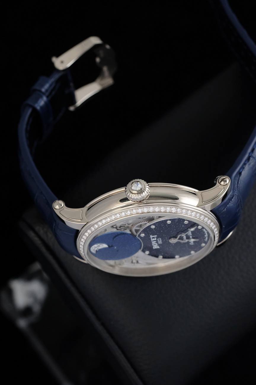 Часы Bovet  Dimier Recital 11 Miss Alexandra  R110014-SD1