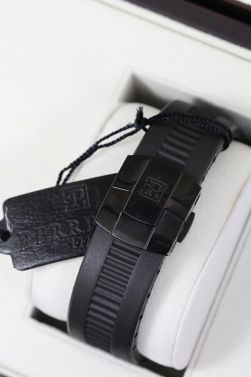 Часы Perrelet  007 Limited Edition 'Playing with Fire'  A8008/1