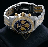 Часы Breitling  Chronomat 44 Steel Gold  CB011012