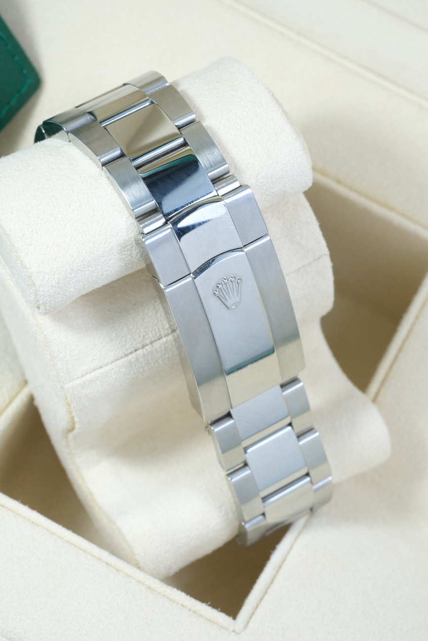 Часы Rolex  Sky-Dweller Blue Dial  326934