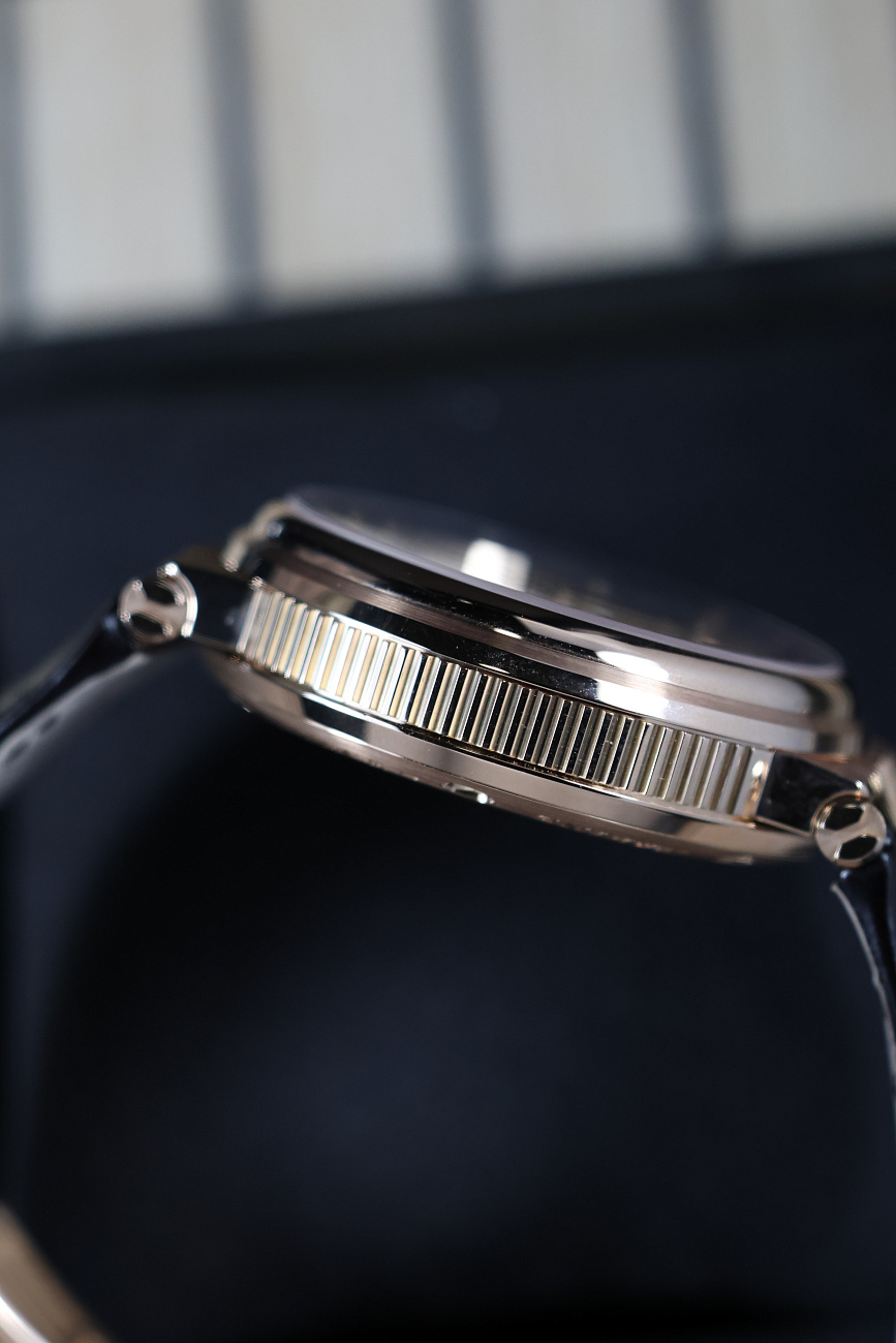 Часы Breguet  Marine Chronograph Rose Gold  5527BR/12/5WV