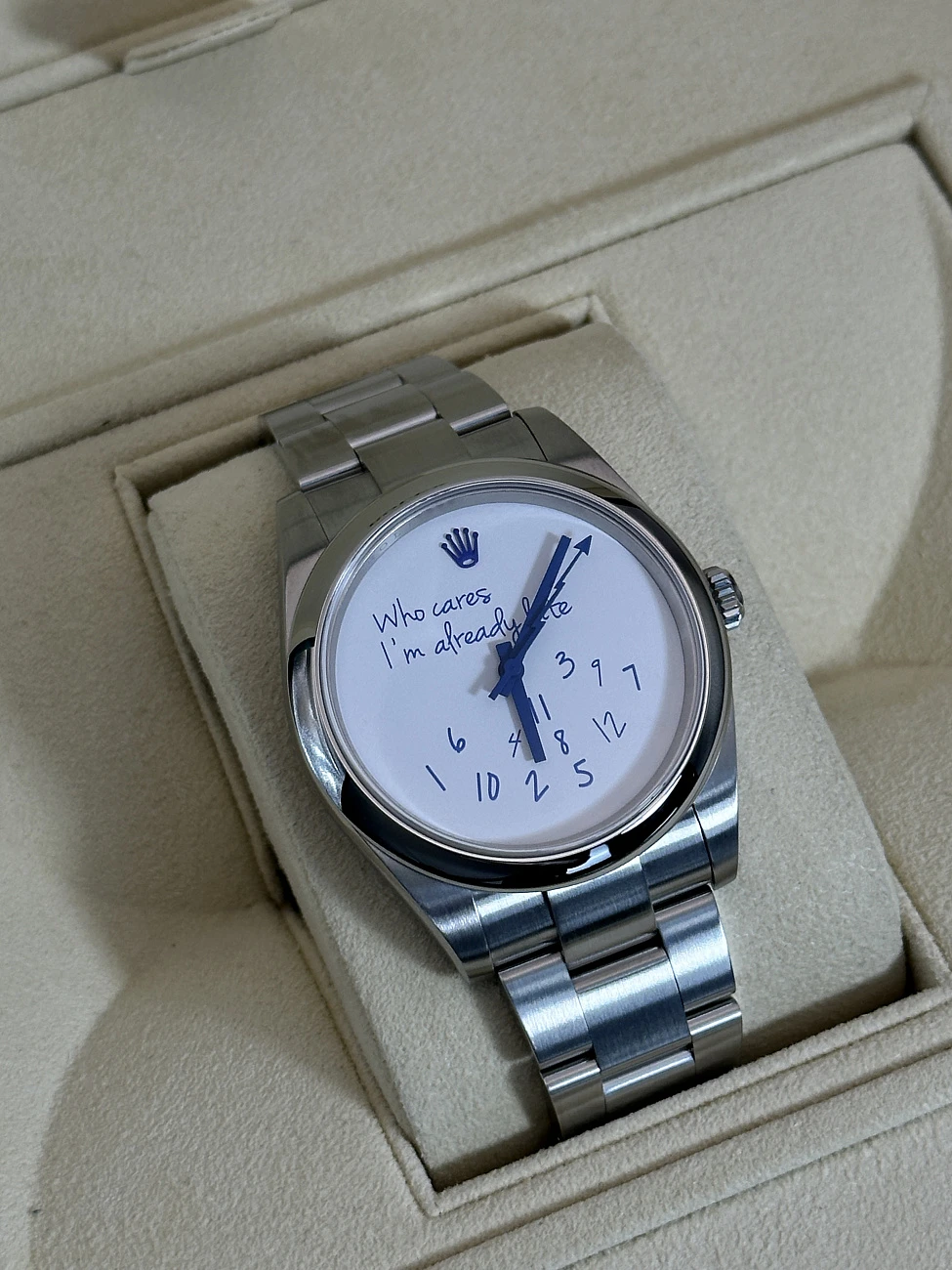 Часы Rolex  Тюнинг Oyster Perpetual 41 Mm Who Cares Edition  124300