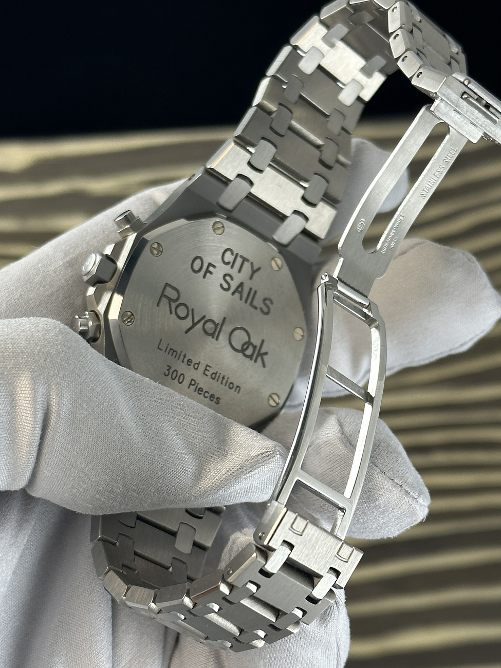 Часы Audemars Piguet  Royal Oak Chronograph Chrono 39 City Of Sails Titanium Limited Edition  25860IS.O.1110IS.01
