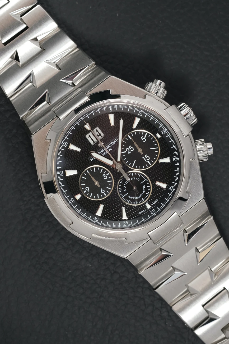 Часы Vacheron Constantin  Overseas Chronograph  49150/B01A-9097