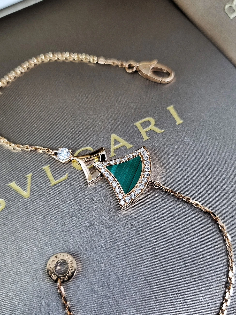 Украшение Bvlgari  Divas’ Dream Bracelet  358891 