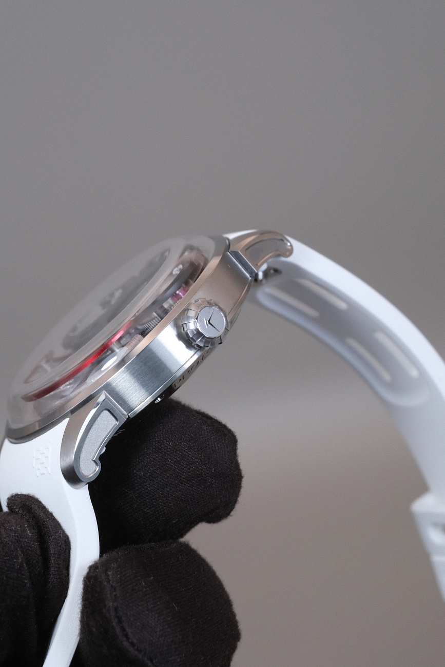 Часы Константин Чайкин (Konstantin Chaykin)  Behrens X Konstantin Chaykin Limited Edition Prototype #0 White  BHR028T