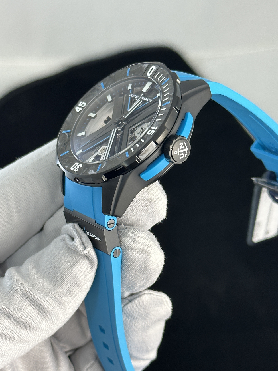 Часы Ulysse N  Diver X Skeleton Azure 44 mm  3723-170-2b/3a