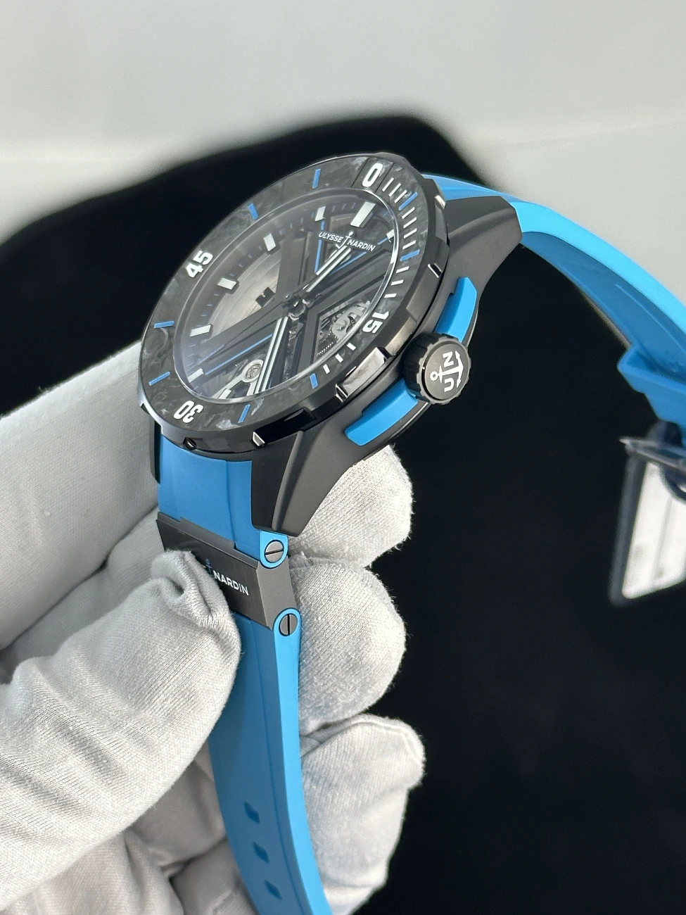 Часы Ulysse N  Diver X Skeleton Azure 44 mm  3723-170-2b/3a
