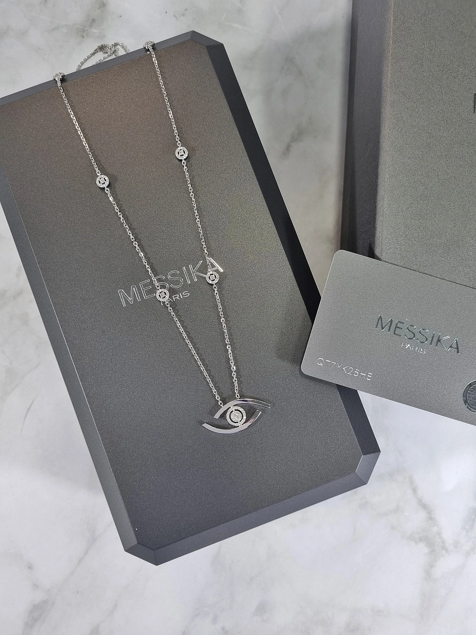 Украшение Messika  Колье Lucky Eye Long  Lucky Eye long diamond necklace for women 
