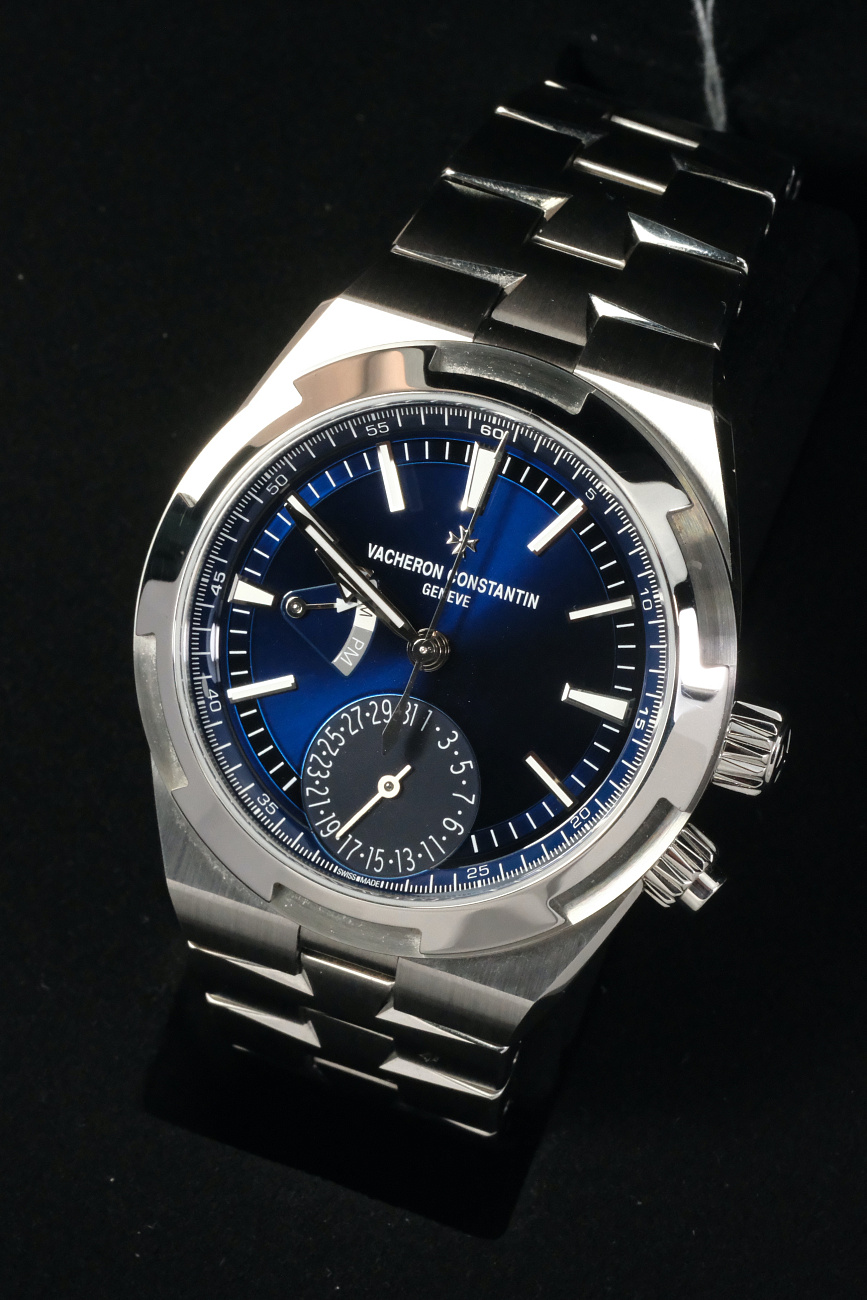 Часы Vacheron Constantin  Overseas Dual Time Blue Dial  7920V/210A-B334