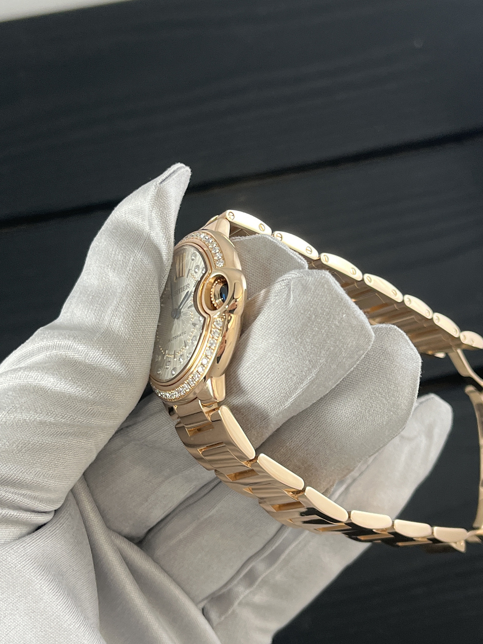 Часы Cartier  Ballon Bleu De Cartier Watch 33 Mm Automatic  WJBB0082