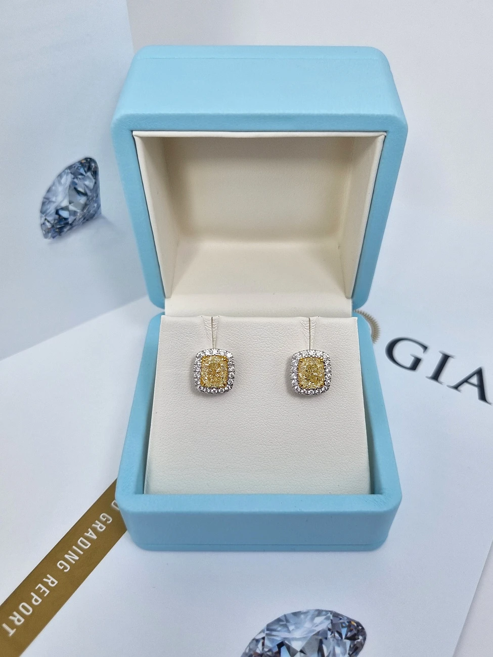 Украшение GIA  Серьги 1,50/1,55 Ct. W To X/Vs1   