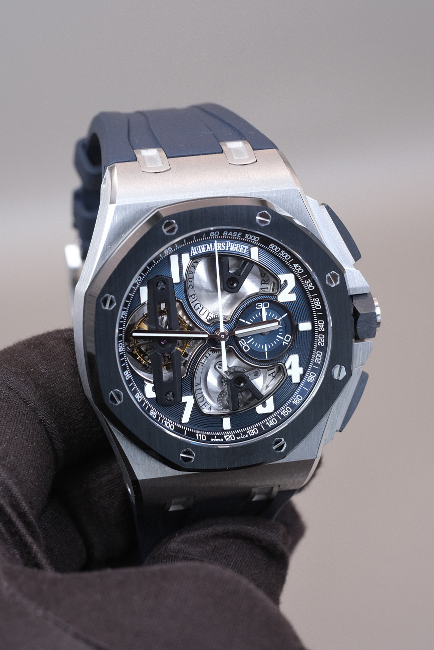 Часы Audemars Piguet  Royal Oak Offshore 10 Days Tourbillon Chronograph Platinum  26388PO.OO.D027CA.01