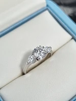 Украшение GIA  Кольцо с бриллиантом 1,03 ct. G/VVS2 (3 Excellent)   