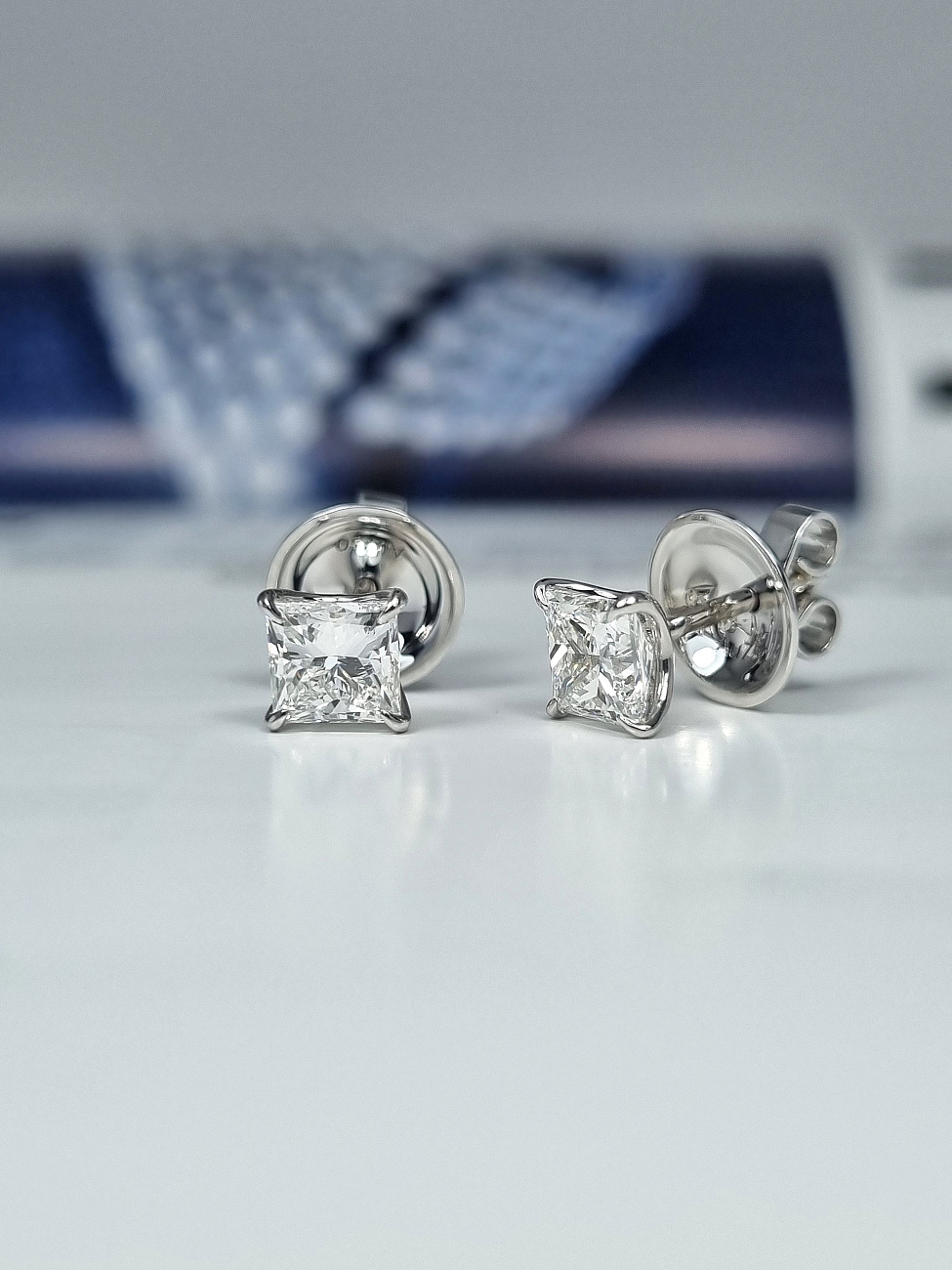 Украшение GIA  Серьги с бриллиантами 1,01/1,01 ct. G/VVS2   