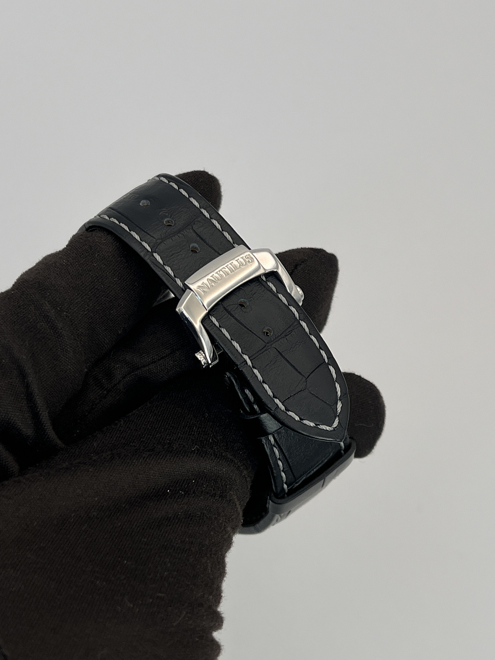 Часы Patek Philippe  Patek Philippe Nautilus Annual Calendar  5726A-001