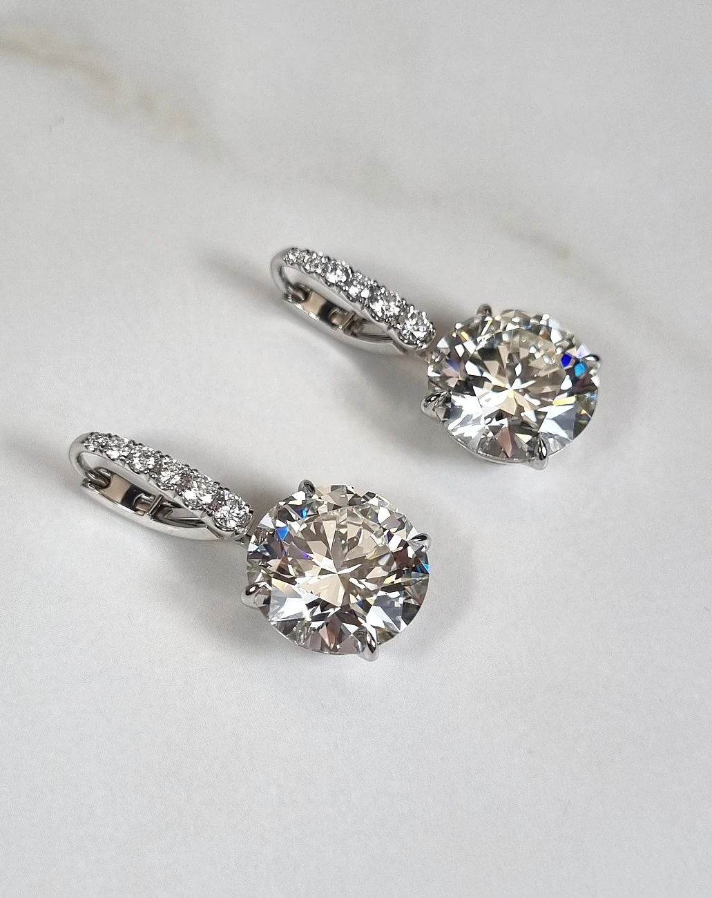 Украшение GIA  Серьги 10,12/10,13 Ct. G/Vvs2 (3 Excellent)   