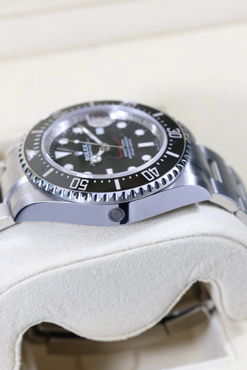 Часы Rolex  Sea Dweller 43 mm Red Line  126600