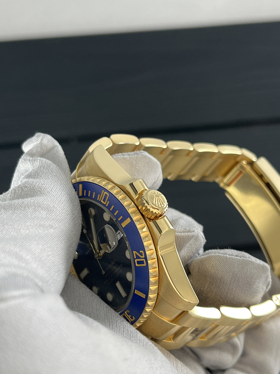 Часы Rolex  Submariner Yellow Gold Blue Discontiniued  116618LB