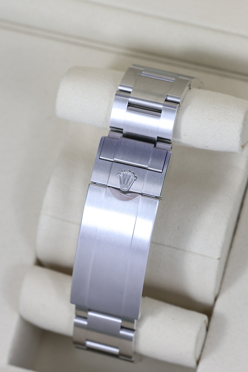 Часы Rolex  Submariner No Date Steel  124060