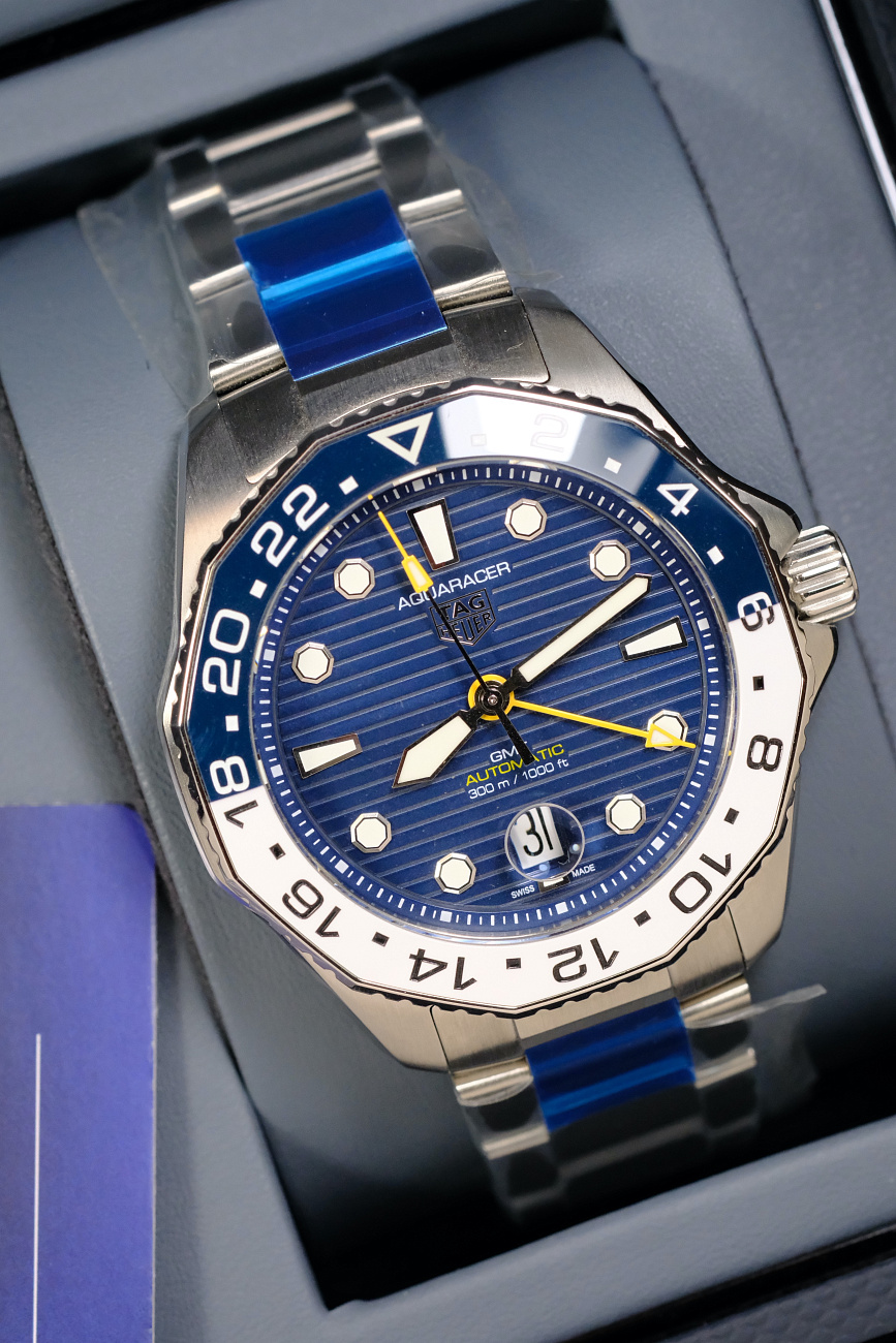 Часы Tag Heuer  Aquaracer Professional 300 Gmt  WBP2010.BA0632