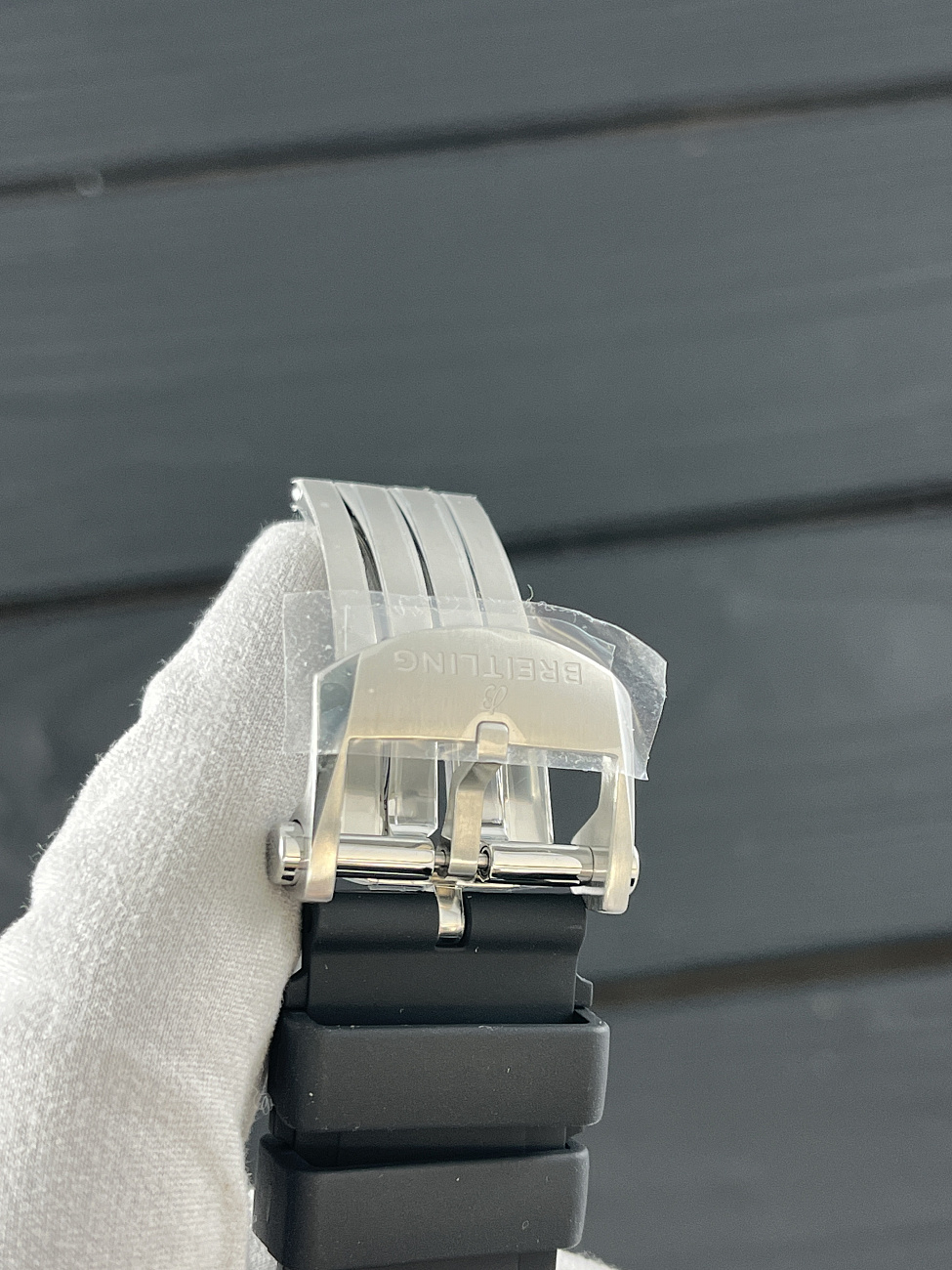 Часы Breitling  Chronomat B01 42Mm  PB0134101C1S1