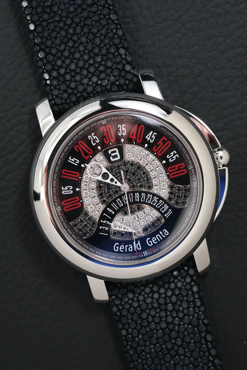 Часы Gerald Genta  Gérald Genta Arena Bi-Retro Steel And Diamonds 45Mm  BSP.Y.10 