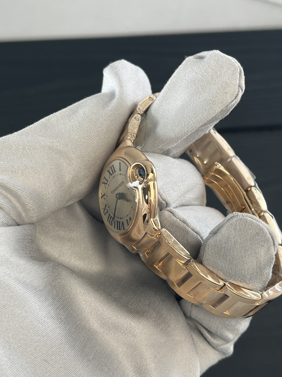 Часы Cartier  Ballon Bleu 28Mm Rose Gold  W69002Z2