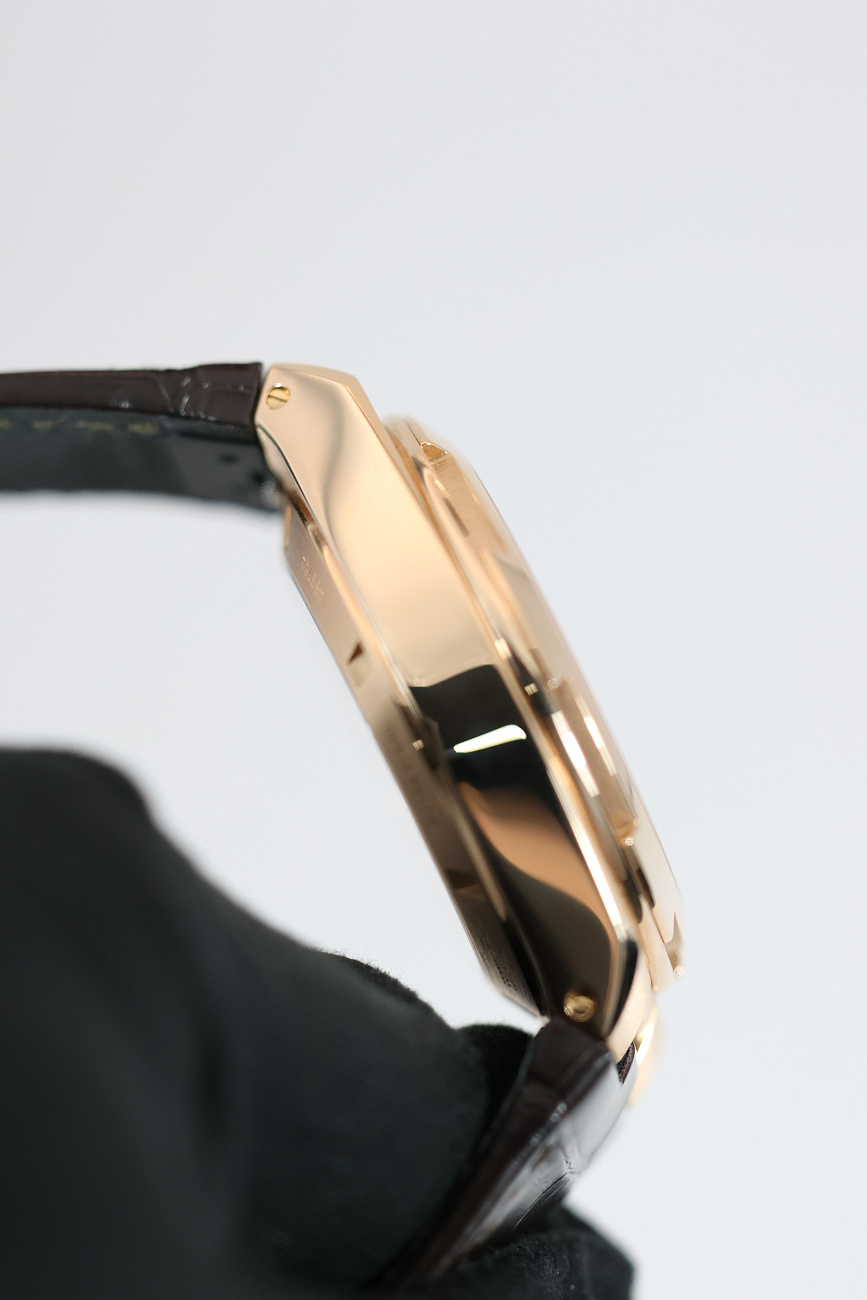 Часы Vacheron Constantin  Overseas Chronograph Rose Gold  5500V/000R-B074