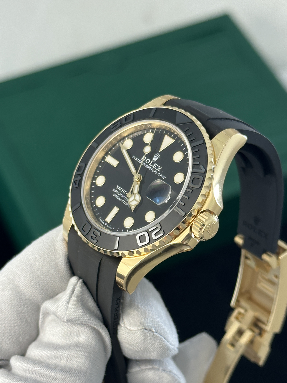 Часы Rolex  Oyster Perpetual Yacht-Master 42 Mm Yellow Gold  226658-0001