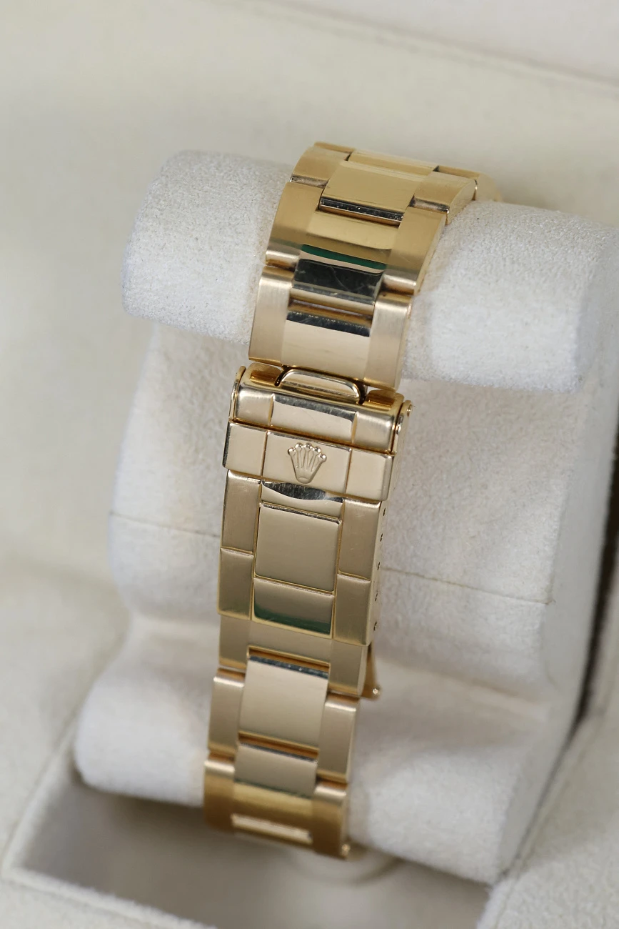 Часы Rolex  Rolex Yacht-Master Yellow Gold 40 mm   16628