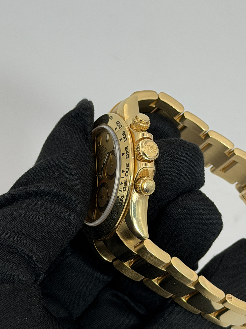 Часы Rolex  Cosmograph Daytona 40Mm Yellow Gold  116508