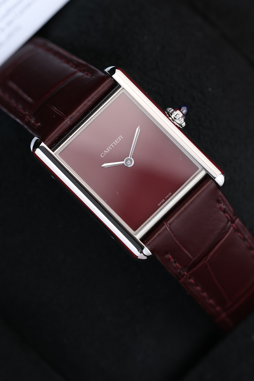 Часы Cartier  Tank Must De Cartier Red Large  WSTA0113
