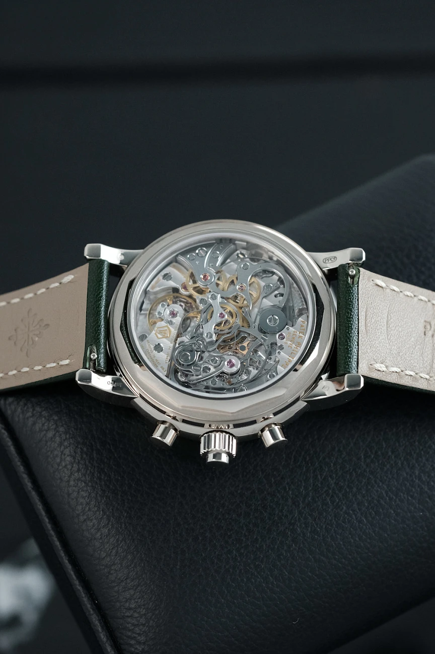 Часы Patek Philippe  Patek Philippe 5204G-001 - Grand Complications Perpetual Calendar White Gold  5204g-001