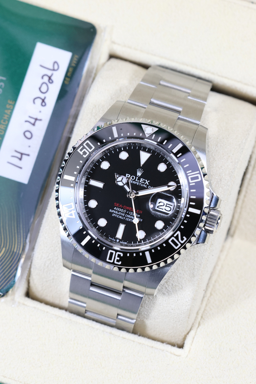 Часы Rolex  Sea Dweller 43 mm Red Line  126600