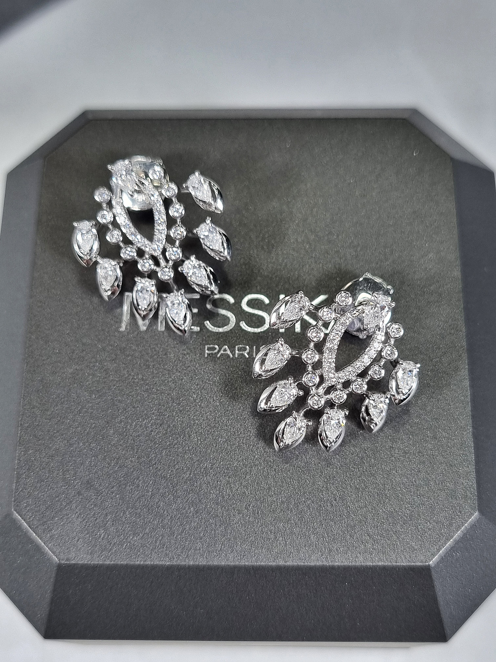 Украшение MESSIKA  Desert Bloom Earrings  07475-WG 