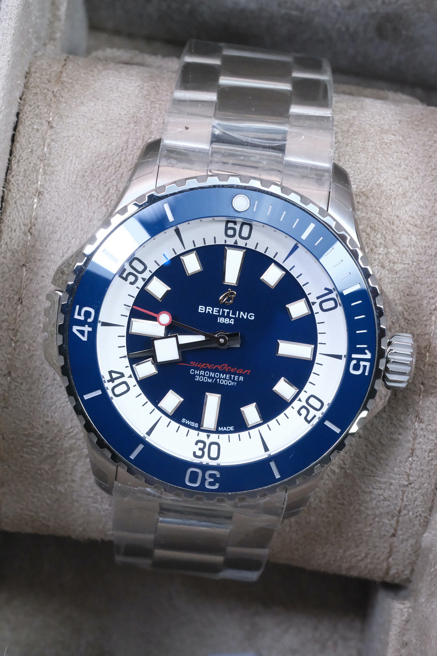 Часы Breitling  Superocean 46  A17378E71C1A1