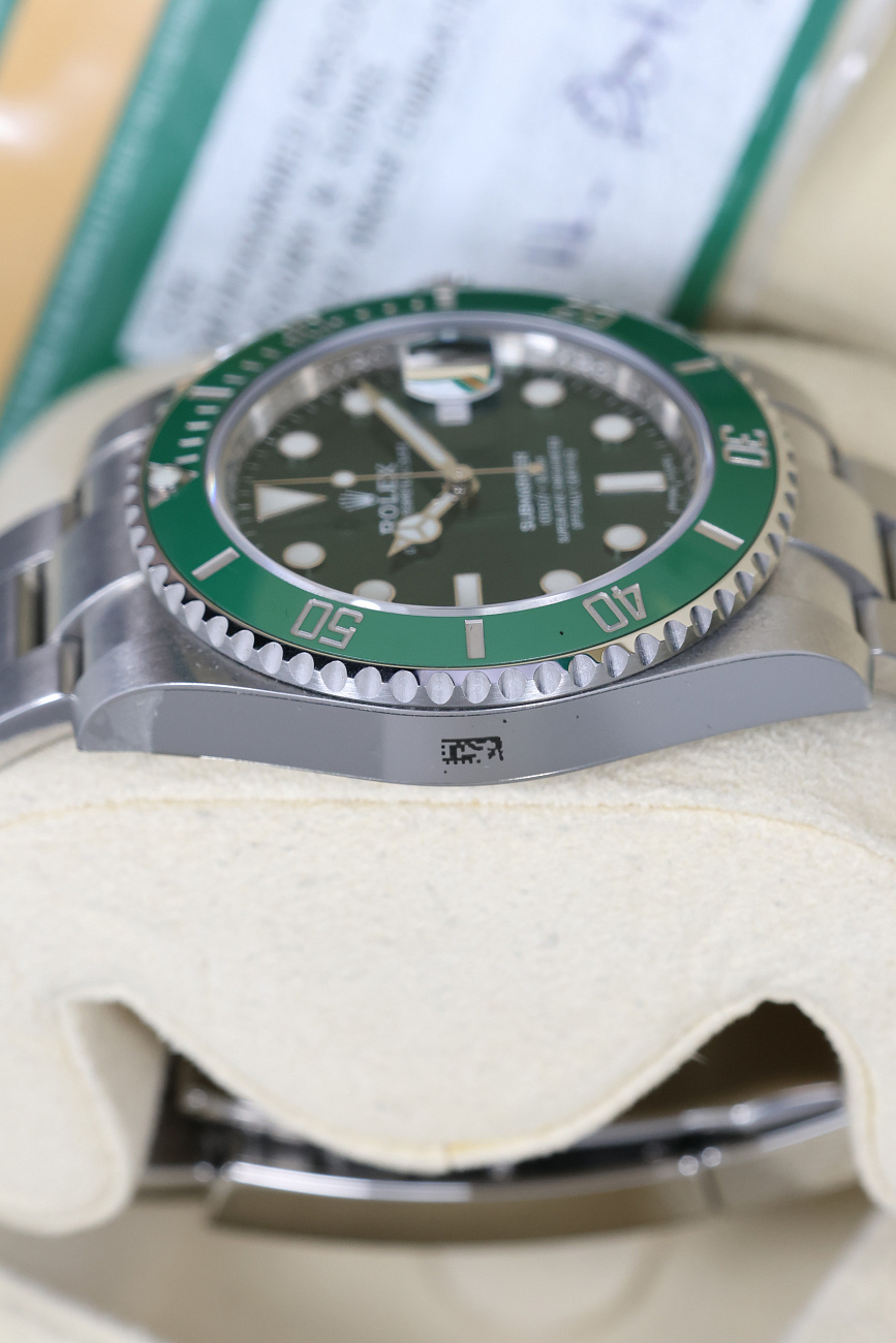Часы Rolex  Submariner Green Hulk В Заводских Пленках 2018 год  116610LV