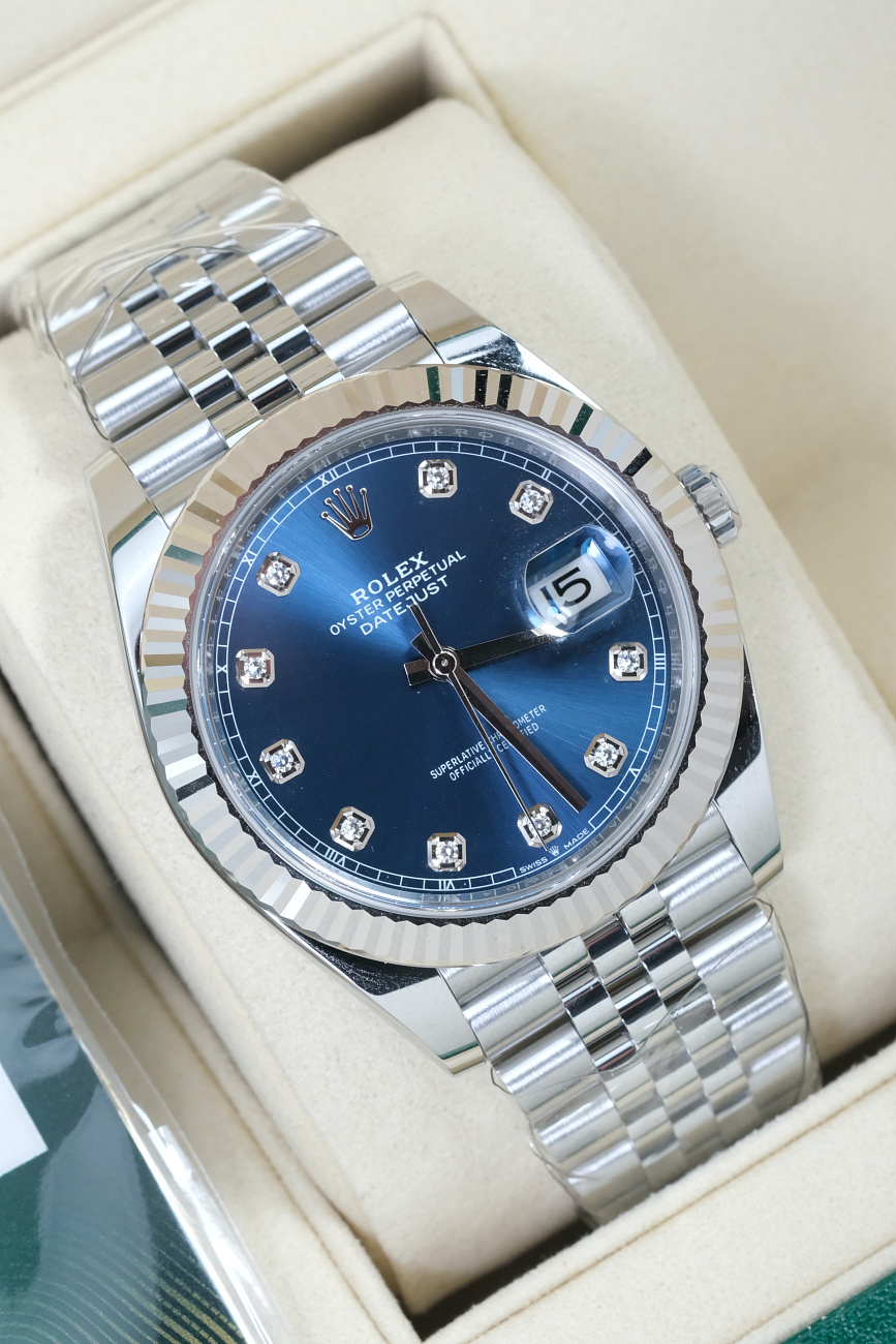 Часы Rolex  Oyster Perpetual Datejust 41Mm Blue Dial Diamond  126334