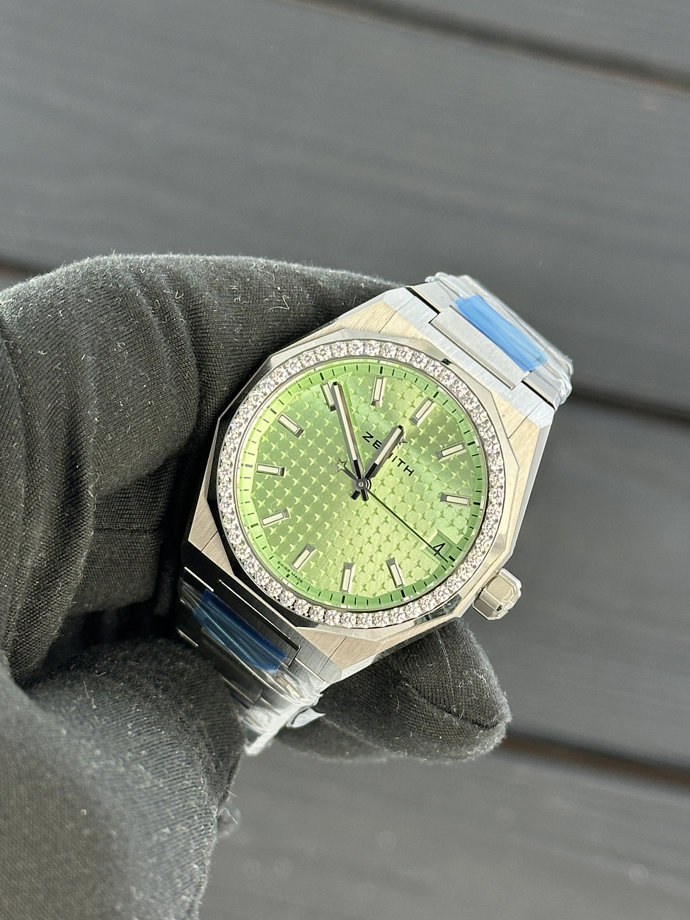 Часы Zenith  Defy Skyline 36Mm  16.9400.670/61.L001