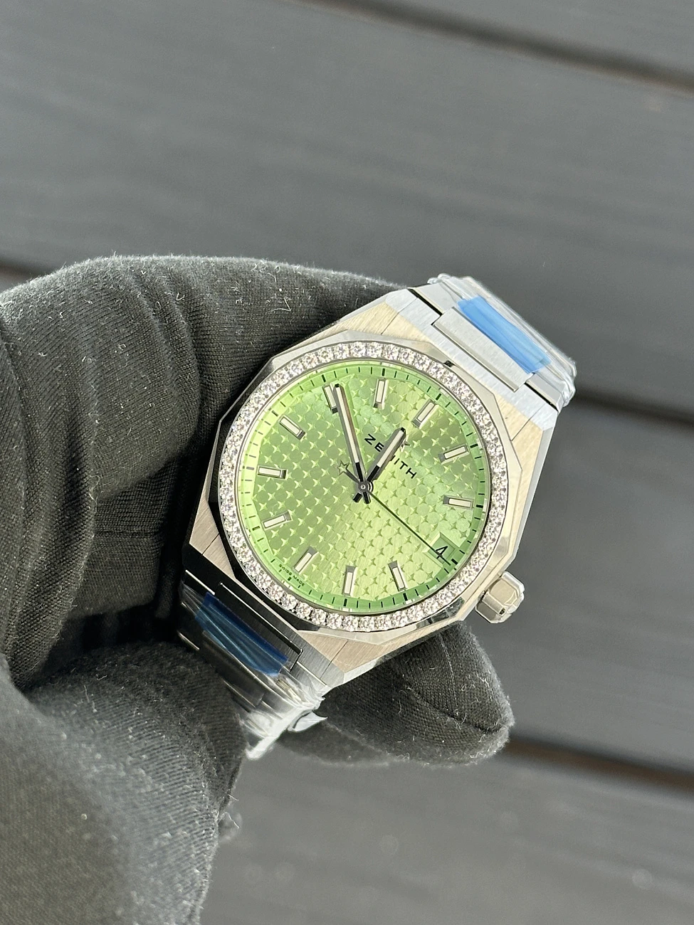 Часы Zenith  Defy Skyline 36Mm  16.9400.670/61.L001