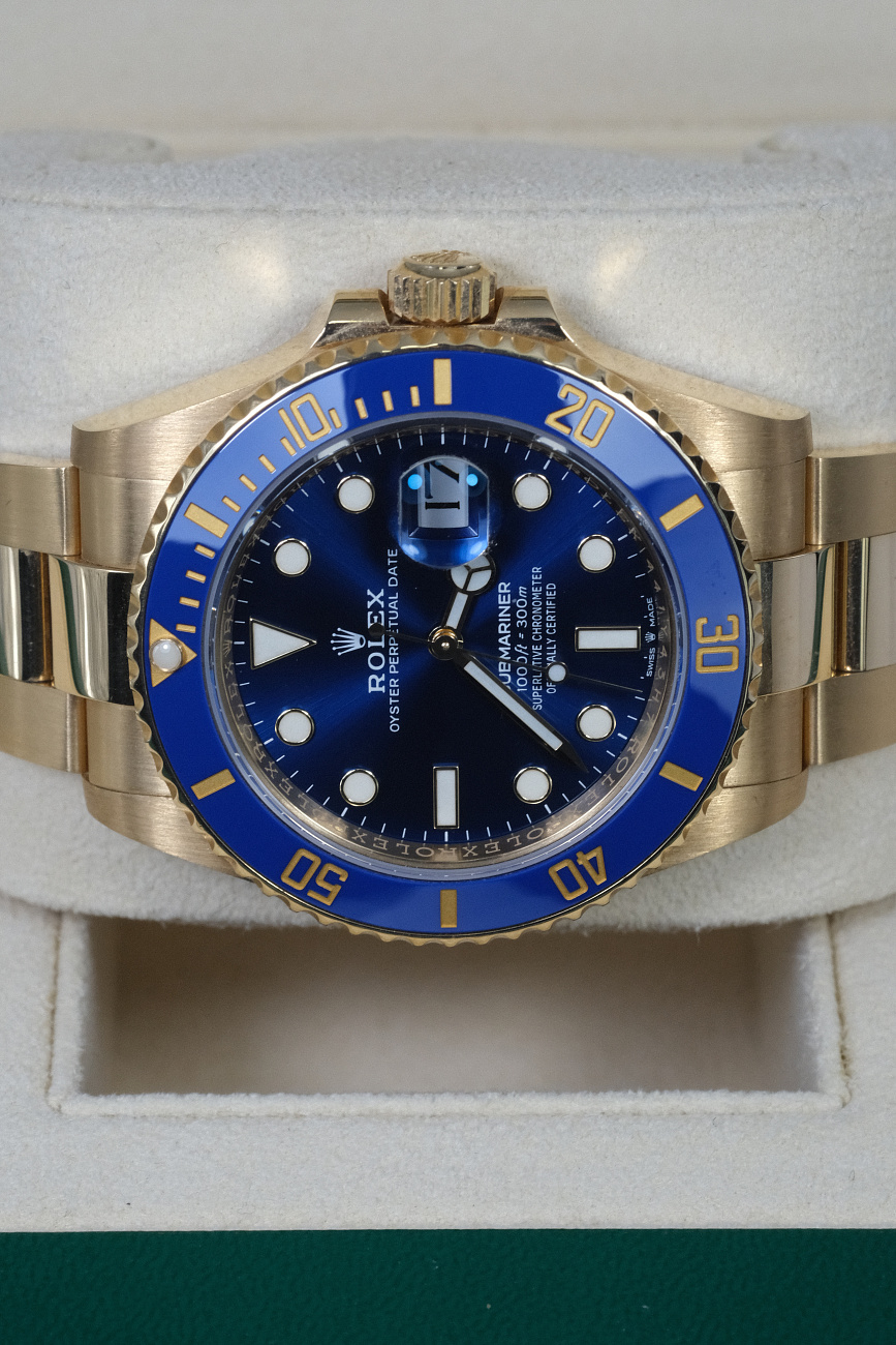 Часы Rolex  Submariner Yellow Gold Blue  126618LB