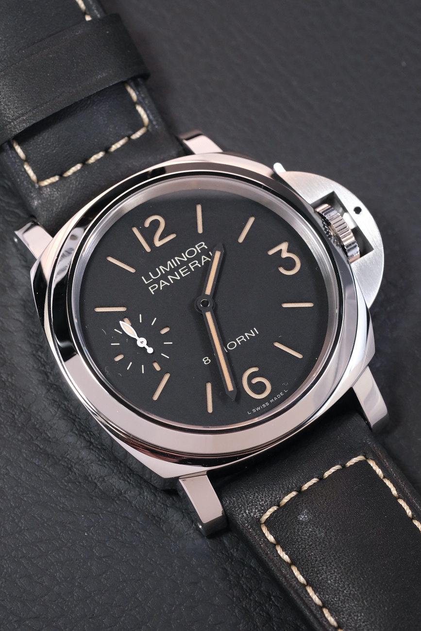 Часы Panerai  Luminor 8 Giorni 44 Mm  PAM00915