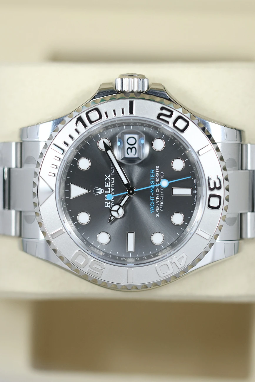 Часы Rolex  Yacht-Master 40 Mm Rolesium  126622