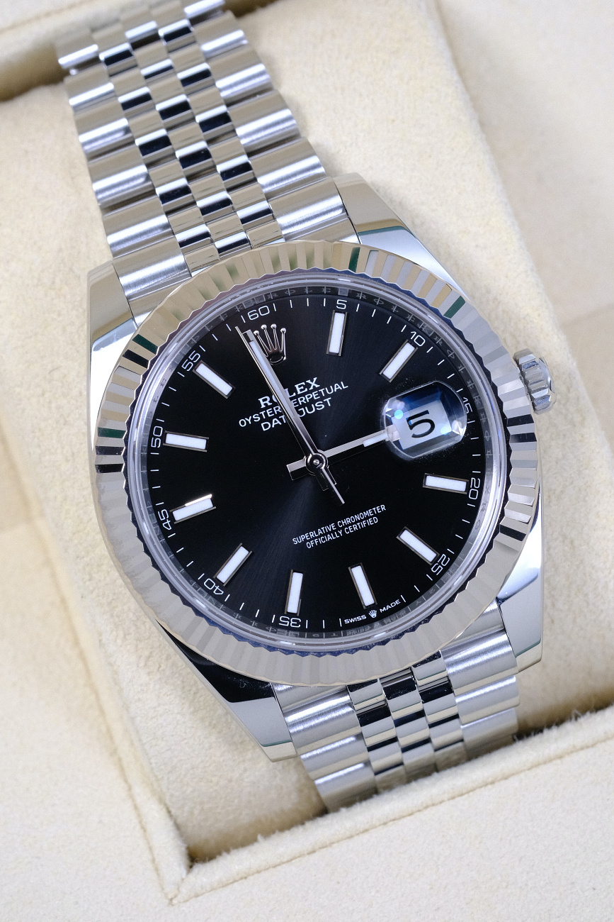 Часы Rolex  Datejust 41Mm Black Dial  126334