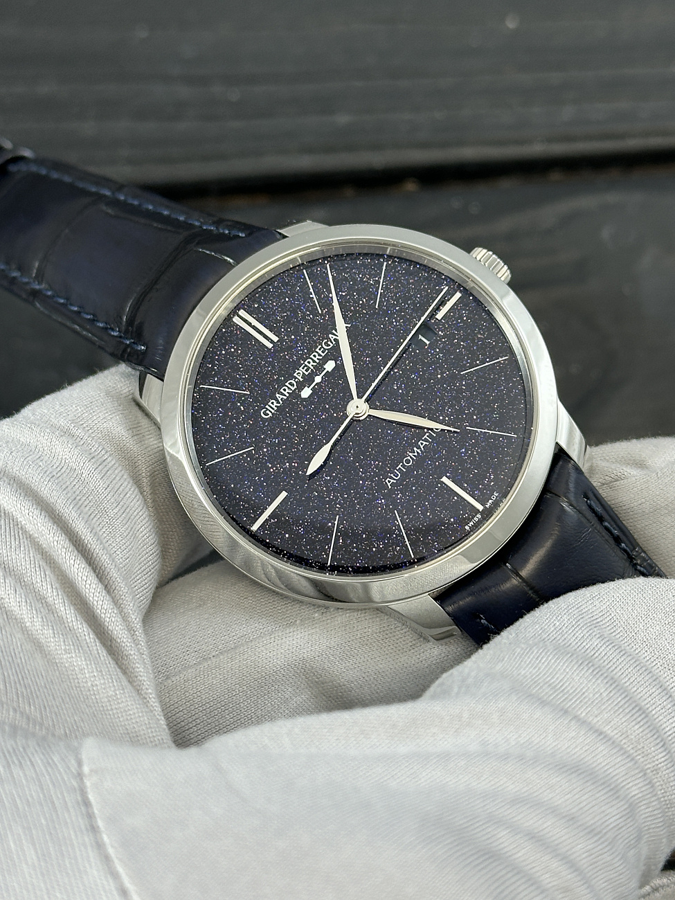 Часы Girard-Perregaux  1966 Orion  49555-11-435-BB4A