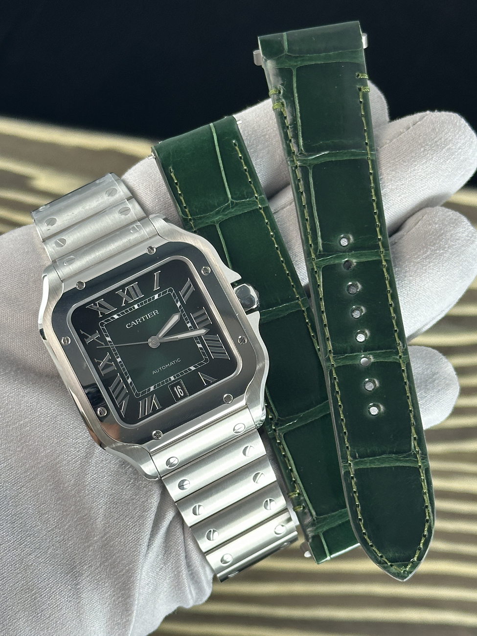 Часы Cartier  Santos De Cartier Green Dial  WSSA0062