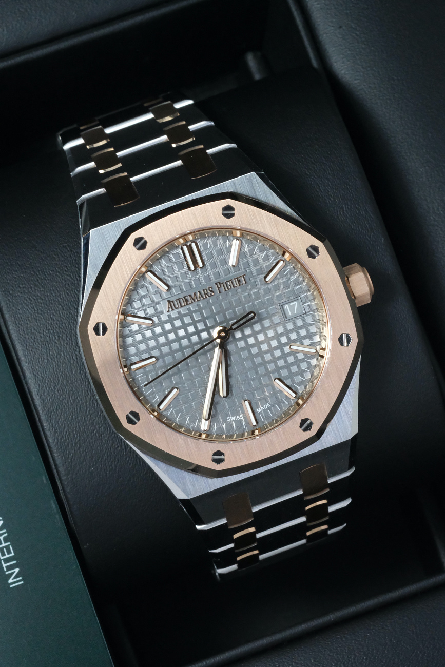 Часы Audemars Piguet  Royal Oak 34Mm Selfwinding  77450SR.OO.1361SR.03